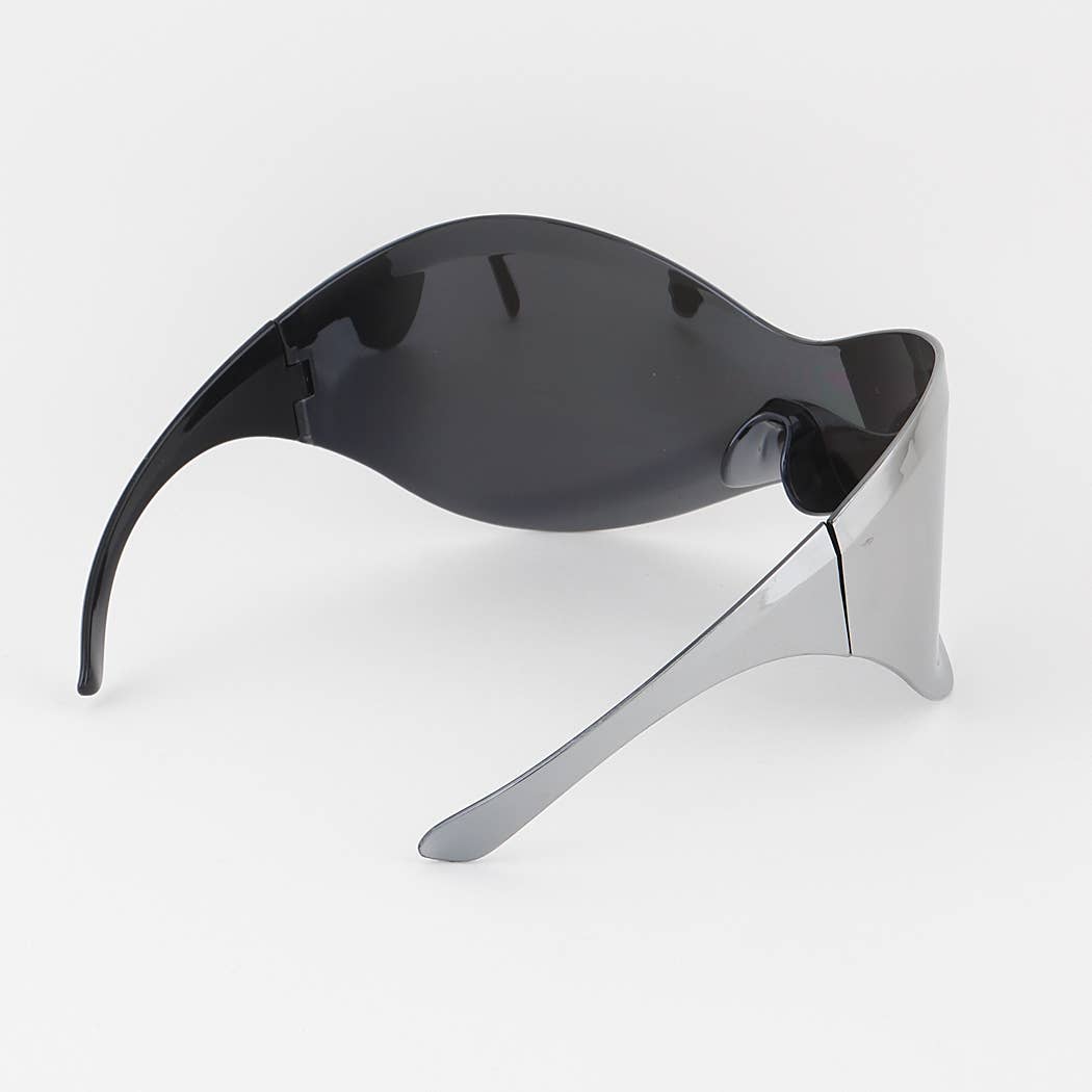 Wavy Oversized Shield Sunglasses